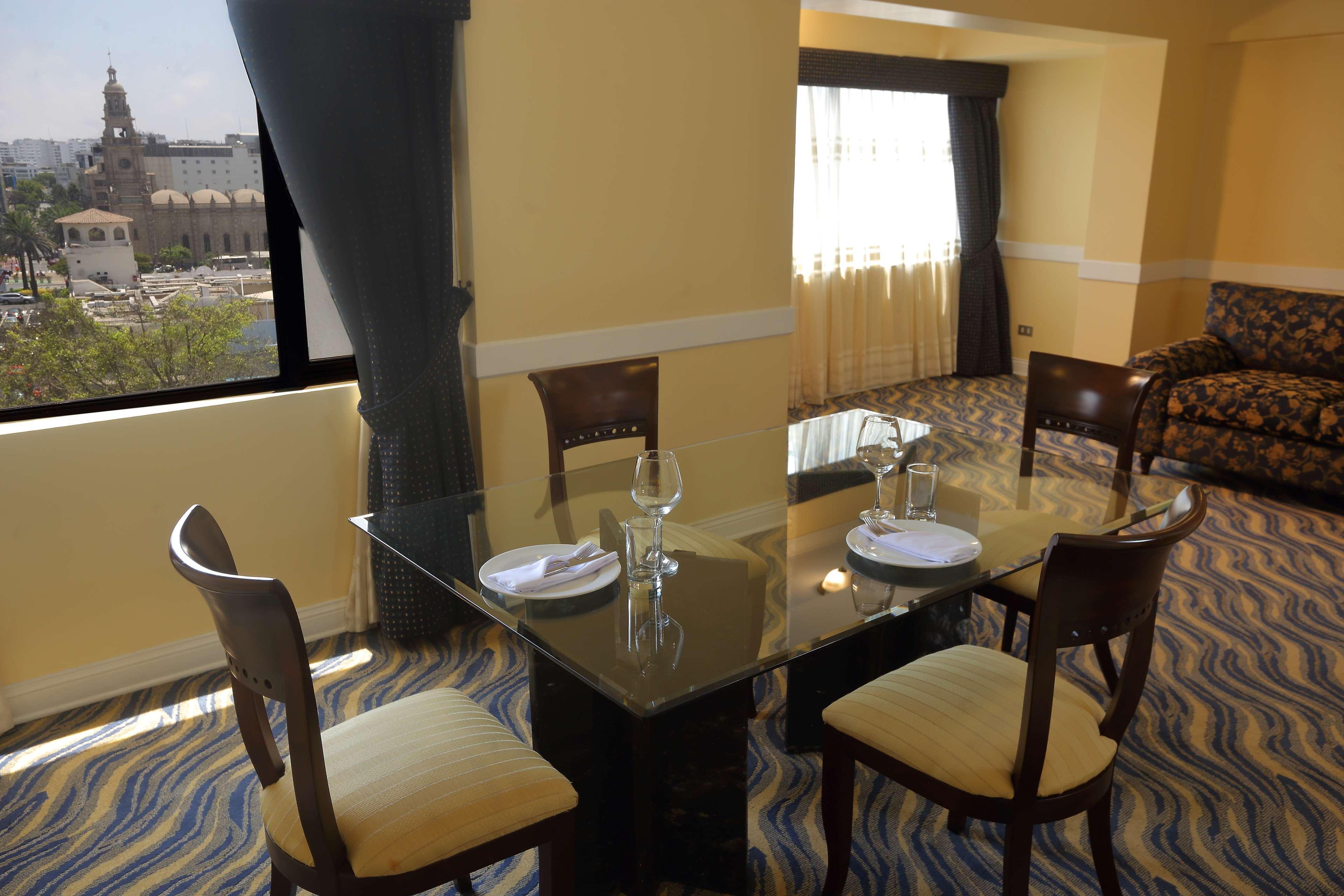 Radisson Hotel Plaza Del Bosque Lima Dış mekan fotoğraf