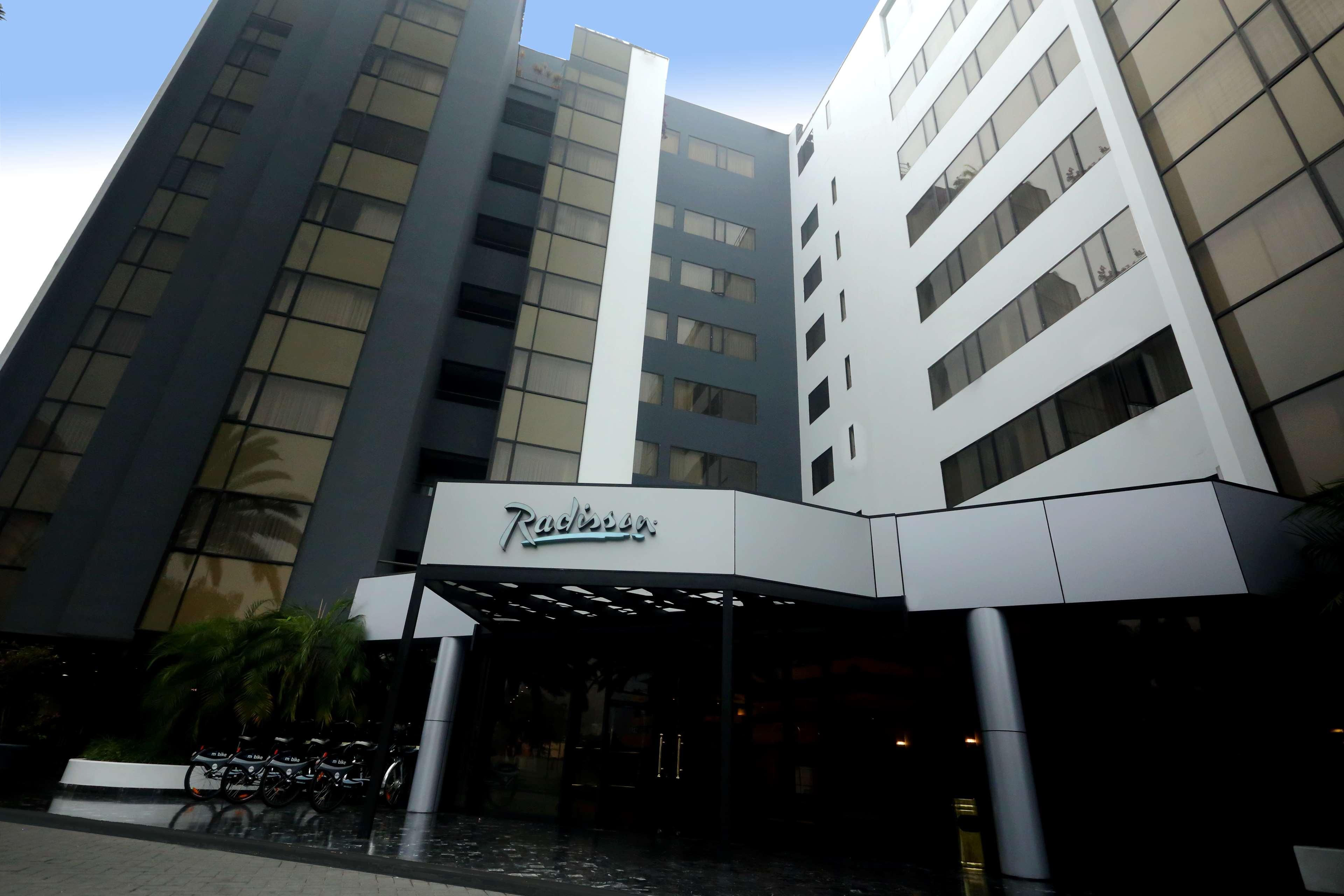 Radisson Hotel Plaza Del Bosque Lima Dış mekan fotoğraf